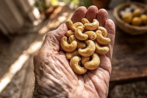 Assortiment de noix, amandes et noisettes